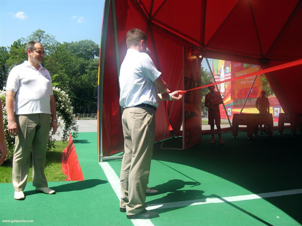 У Львові встановили гігантський екран для перегляду матчів Чемпіонату світу з футболу