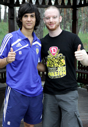 Бертольо настоял сфотографироваться с корреспондентом Sport.ua Алексеем Вербицким :)