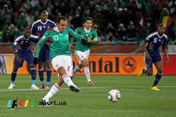 Куатемок Бланко делает счёт 2:0