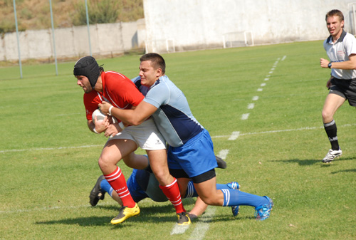 А здесь тираспольцам не удержать уже Джабу Малагурадзе