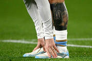 ochen-trogatelno-messi-so-slezami-na-glazah-ispolnil-gimn-argentiny-foto-4