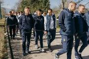 igroki-sbornoy-ukrainy-progulyalis-s-shevchenko-po-zenitse-foto-2