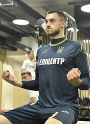 sbornaya-ukrainy-provela-trenirovku-v-zale-1805-foto-3