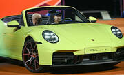 rybakina-muhova-nagrazhdenie-posle-finala-wta-500-v-shtutgarte-2026-foto-3