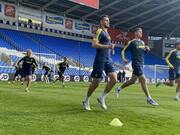 sbornaya-ukrainy-v-uelse-04062022-foto-2