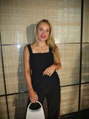 krasavitsy-ukrainki-posetili-vecherinku-igrokov-kubka-billi-dzhin-king-foto-4