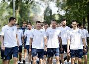 Прогулка сборной Украины по Милану фото 1 progulka-sbornoy-ukrainy-po-milanu-foto-1