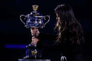 Украинский след. Рыбакина получила трофей Australian Open 2026 фото 4 ukrainskiy-sled-rybakina-poluchila-trofey-australian-open-2026-foto-4