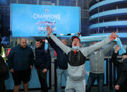 Манчестер празднует чемпионство фото 4 manchester-prazdnuet-chempionstvo-foto-4