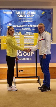 vidbulosya-zherebkuvannya-matchu-kubke-billi-dzhin-king-ukraina-chehiya-foto-3