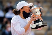 Свёнтек выиграла Ролан Гаррос фото 3 svyontek-vyigrala-rolan-garros-foto-3
