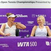 Крейчикова и Синякова выиграли трофей в Сеуле фото 1 kreychikova-i-sinyakova-vyigrali-trofey-v-seule-foto-1