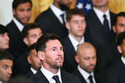 Месси встретился с Трампом. Президент США помолился в Белом доме фото 4 messi-vstretilsya-s-trampom-prezident-ssha-pomolilsya-v-belom-dome-foto-4