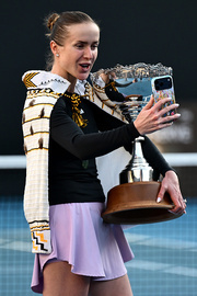 tseremoniya-nagrazhdeniya-svitolina-pokorila-oklend-i-poluchila-trofey-foto-2