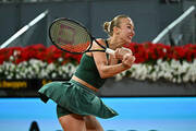 Костюк - Потапова. WTA 1000 в Мадриде (полуфинал) фото 2 kostyuk-potapova-wta-1000-v-madride-polufinal-foto-2