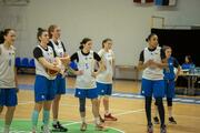 Тренировка женской сборной Украины фото 2 trenirovka-zhenskoy-sbornoy-ukrainy-foto-2