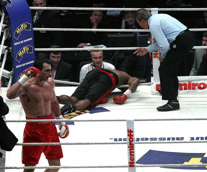 Владимиру Кличко 45 лет vladimiru-klichko-45-let