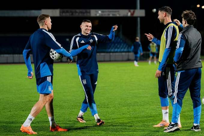 sbornaya-ukrainy-v-parizhe-11112025