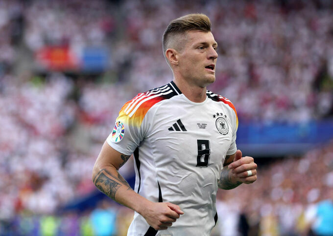 kroos