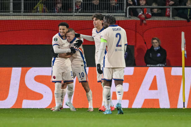 Лицо и эмоции Мудрика после супергола в еврокубковом матче litso-i-emotsii-mudrika-posle-supergola-v-evrokubkovom-matche