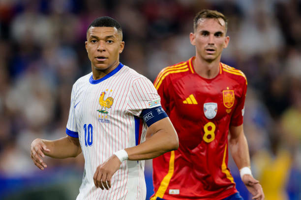 foto-kak-ispaniya-obygrala-frantsiyu-i-vyshla-v-polufinal