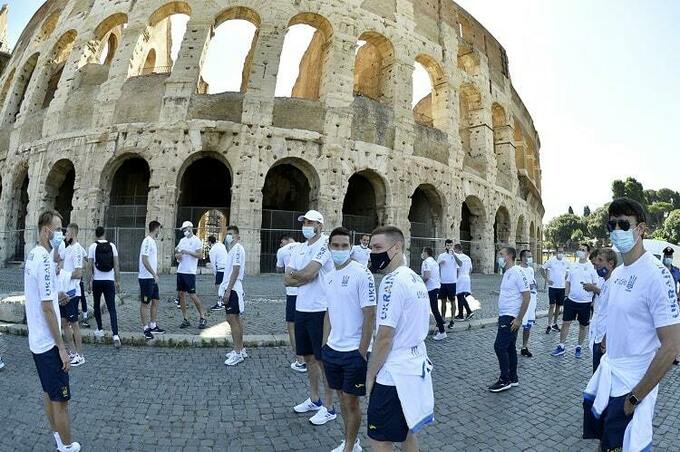 Тренировка сборной Украины по футболу 02.07.2021 trenirovka-sbornoy-ukrainy-po-futbolu-02072021