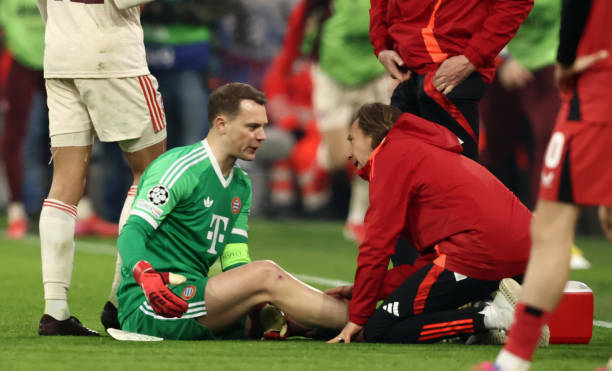 kompani-prishlos-menyat-vratarya-noyer-travmirovalsya-v-lige-chempionov