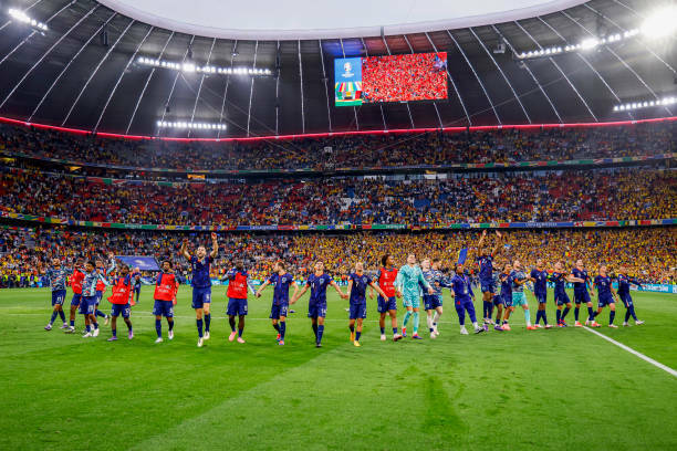 foto-niderlandy-odoleli-rumyniyu-i-vyshli-v-14-finala-evro-2024