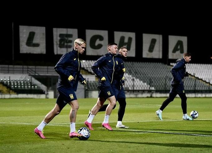 Збірна України прибула у Гданськ на матч проти Італії zbirna-ukraini-pribula-u-gdansk-na-match-proti-italii