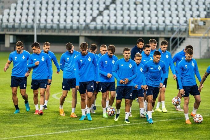 Тренировка Динамо перед Штурмом в Лодзи trenirovka-dinamo-pered-shturmom-v-lodzi
