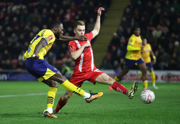 В наступному турі чекає Ман Сіті. Лейтон Орієнт обіграв Дербі Каунті