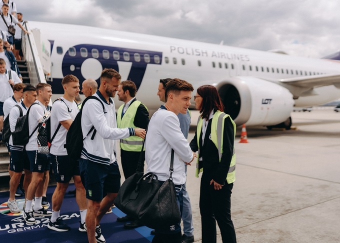 sbornaya-ukrainy-perelet-v-visbaden-12062024