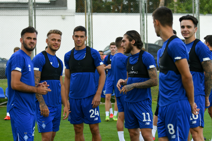 Третья тренировка Луческу в Динамо tretya-trenirovka-luchesku-v-dinamo