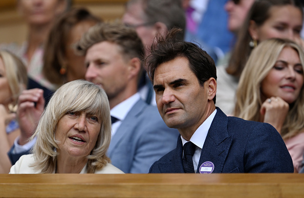 Feder Visible with Jenoi Poshel Small the Jokovich match on Wimbledon Feder-Vmeste-S-Zhenoy-Prishel-Posmotret-Match-Dzhokovicha-Na-Uimbldone