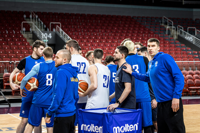 zbirna-ukraini-z-basketbolu-trenuvannya-u-rizi-24022024