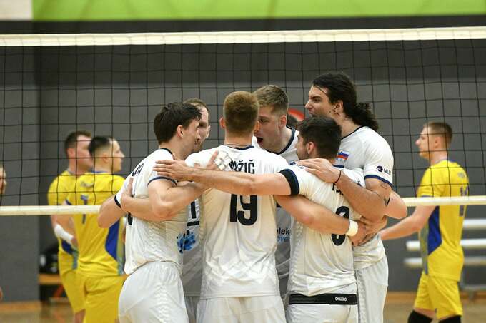 Словения - Украина товарняк. волей sloveniya-ukraina-tovarnyak-voley