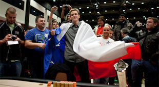 Ян Скампа становится чемпионом EPT в родном городе