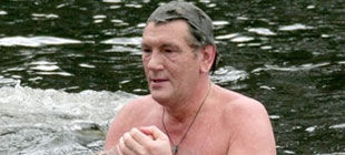 Ющенко планирует провести Евро-2012 в двух городах