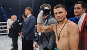 Беринчик - Кристобаль. Выход в образе Супер Марио и чемпионский пояс