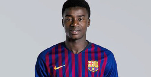 Барселона намерена привлечь в состав молодого африканского защитника