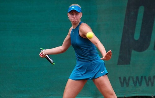 Лопатецкая вышла в четвертьфинал турнира в Гонконге