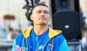 ВИДЕО ДНЯ. Усик устроил бой с тенью в воде