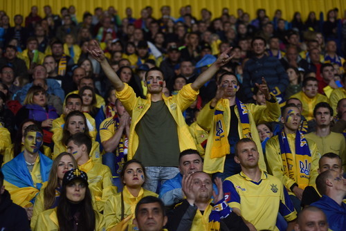 На матче с Чехией будет тысяча украинских болельщиков