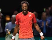 Монфис выиграл турнир в Роттердаме