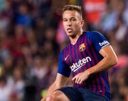 Основной полузащитник Барселоны начал тренироваться