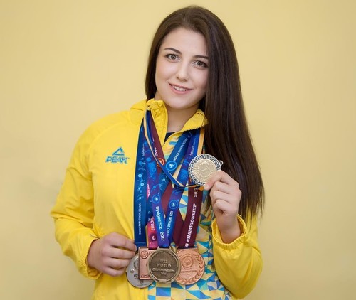 ДЕВУШКА ДНЯ. Обворожительная чемпионка Европы Илона Прокопевнюк