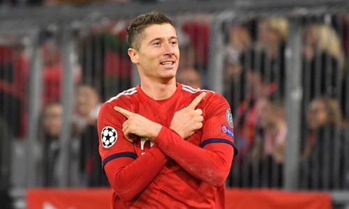 Бавария пытается продлить контракт Левандовски