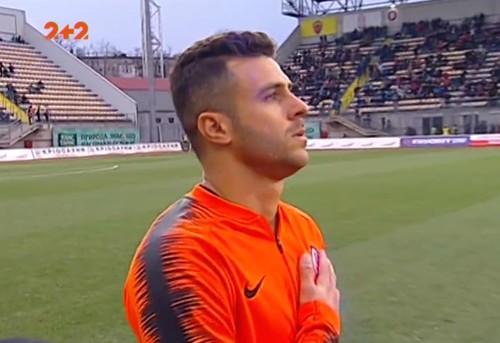 Видео. Мораес cпел гимн Украины перед матчем с Зарей