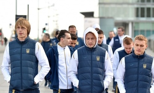 Сборная Украины перед матчем с Люксембургом: прогулка и тренировка