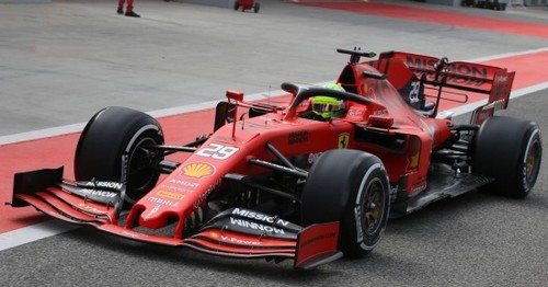 Тесты Ф-1 в Бахрейне. Ферстаппен опередил Шумахера